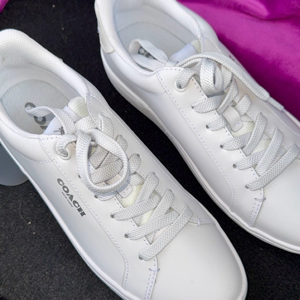 🤍COACH 🤍 BRAND NEW Women's Classic White Lace-Up Sneakers